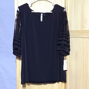 Black 2X NY Collection Blouse .